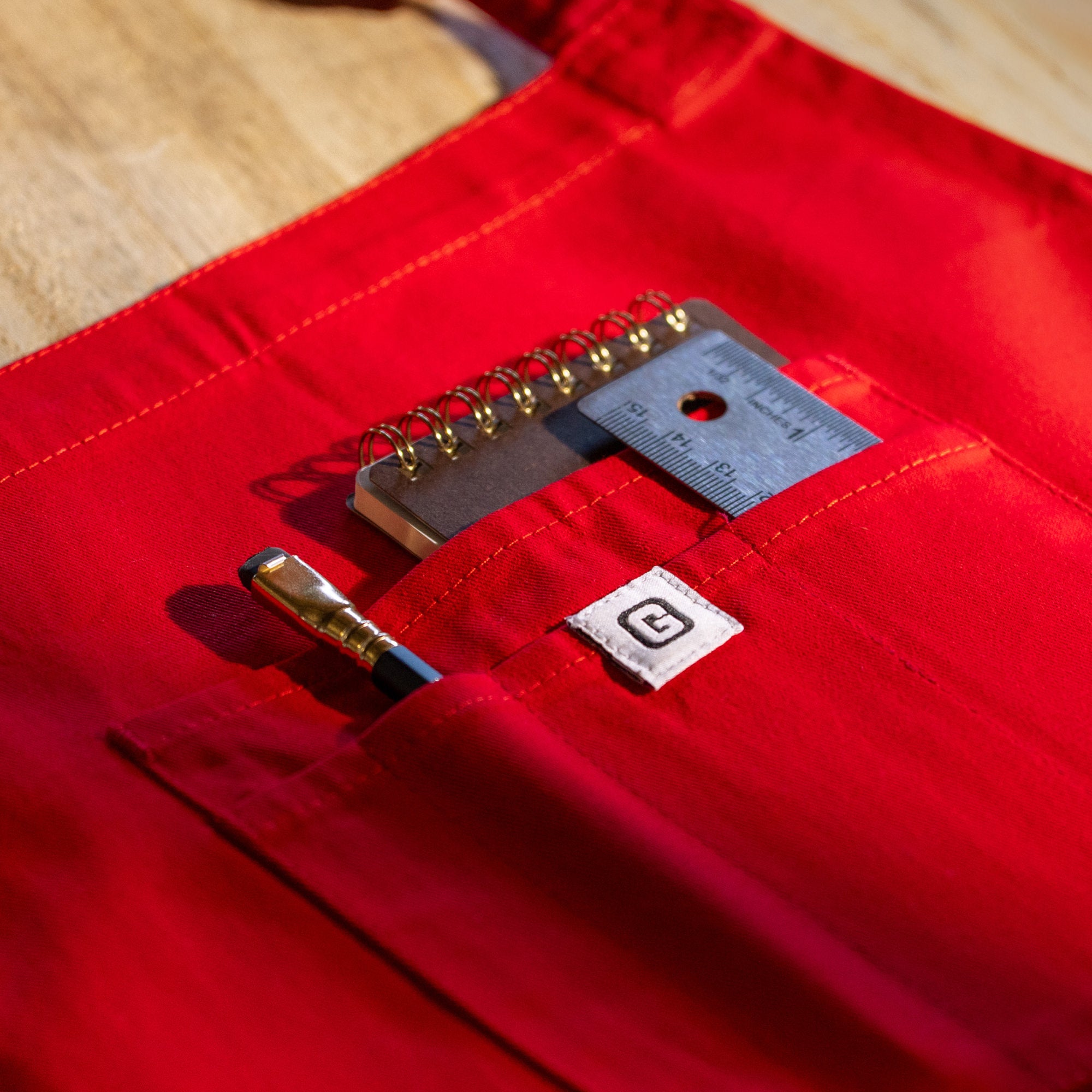 Leatherman Garage Apron - Image 3